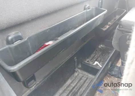 1998 Dodge Ram 1500 St из США, поврежденный, VIN 1B7HC16Y2WS538256